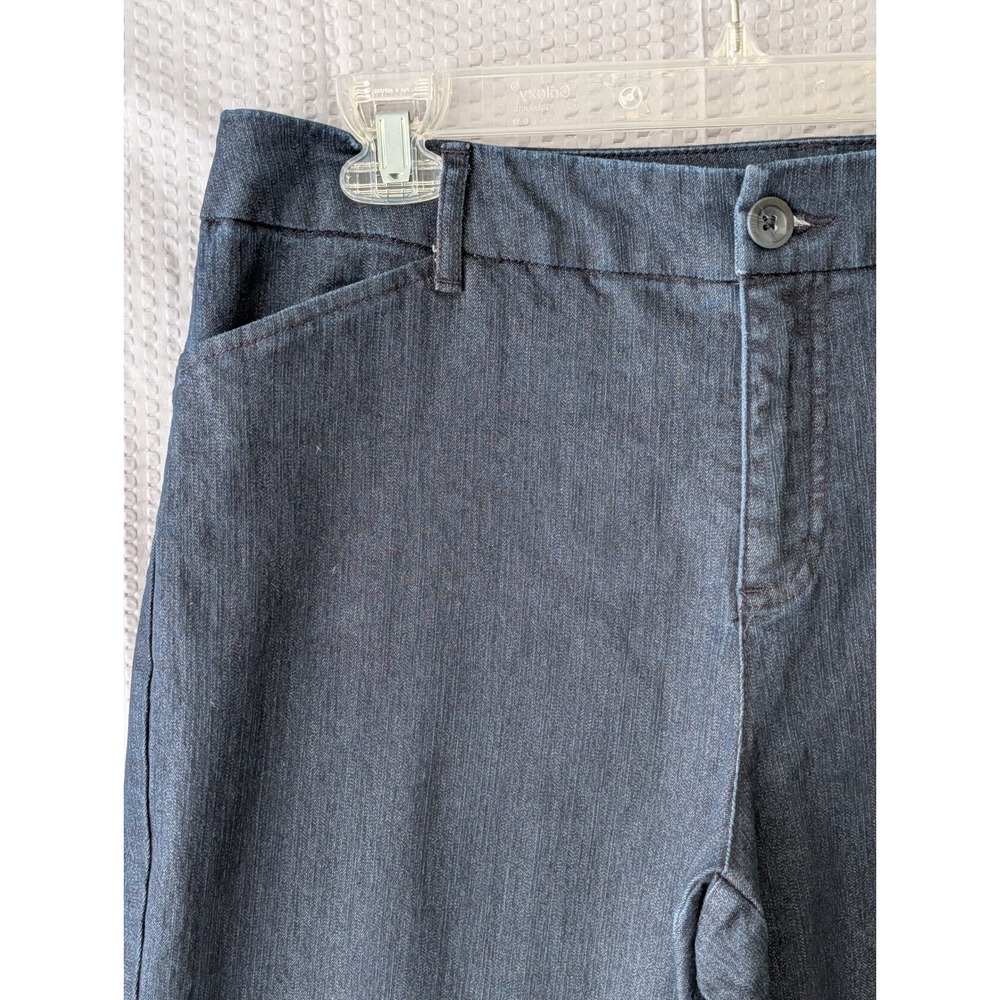 St Johns Bay Womens Size 12 Dark Wash Capri Pants Cropped Stretch Trousers - Picture 3 of 11
